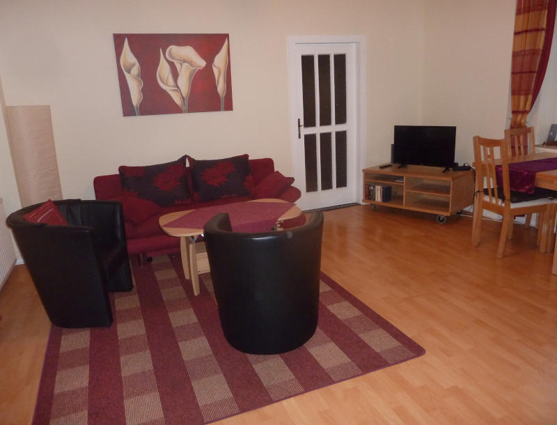 Hannover Ferienwohnung und Monteur-Unterkunft Kloppmann I: Wohnzimmer